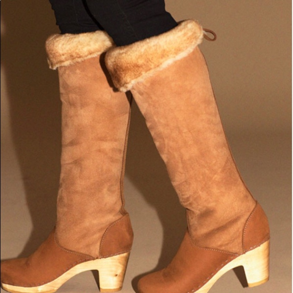 No 6 Shearling clog boots